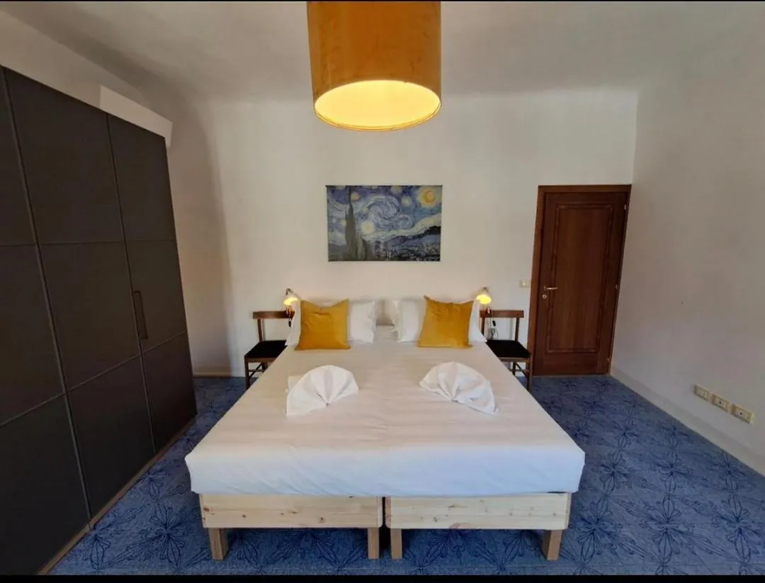 Leone Flat Apartment Florence