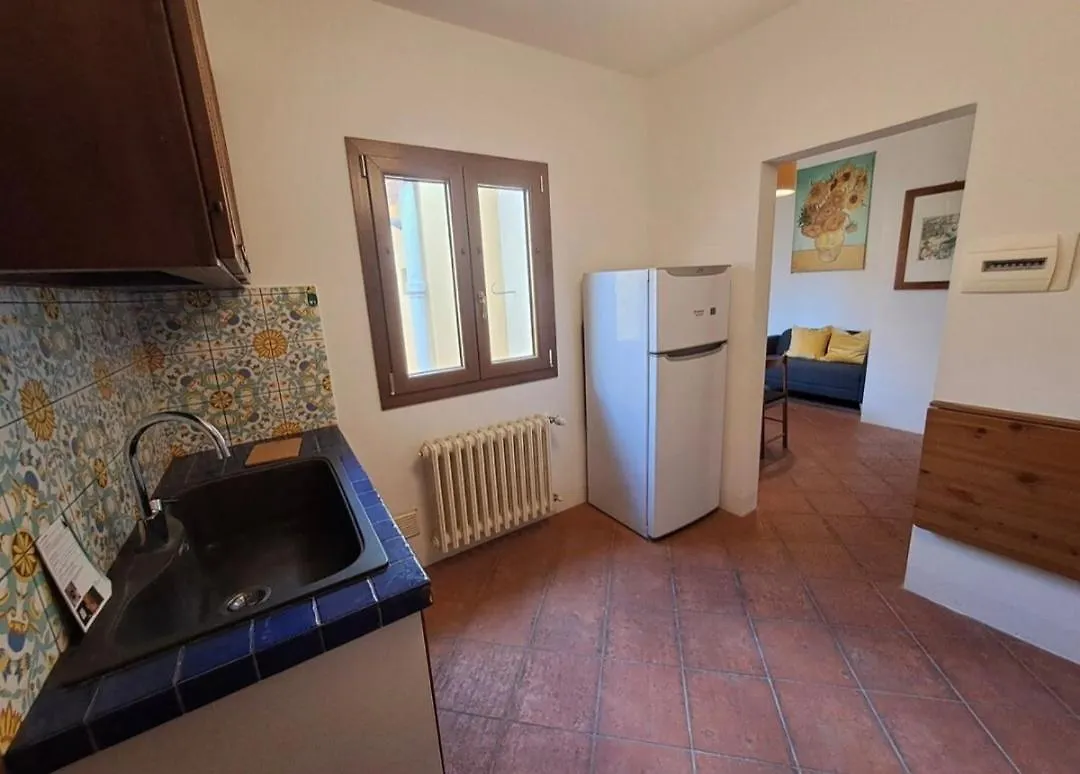 Leone Flat Apartment Florence Italy