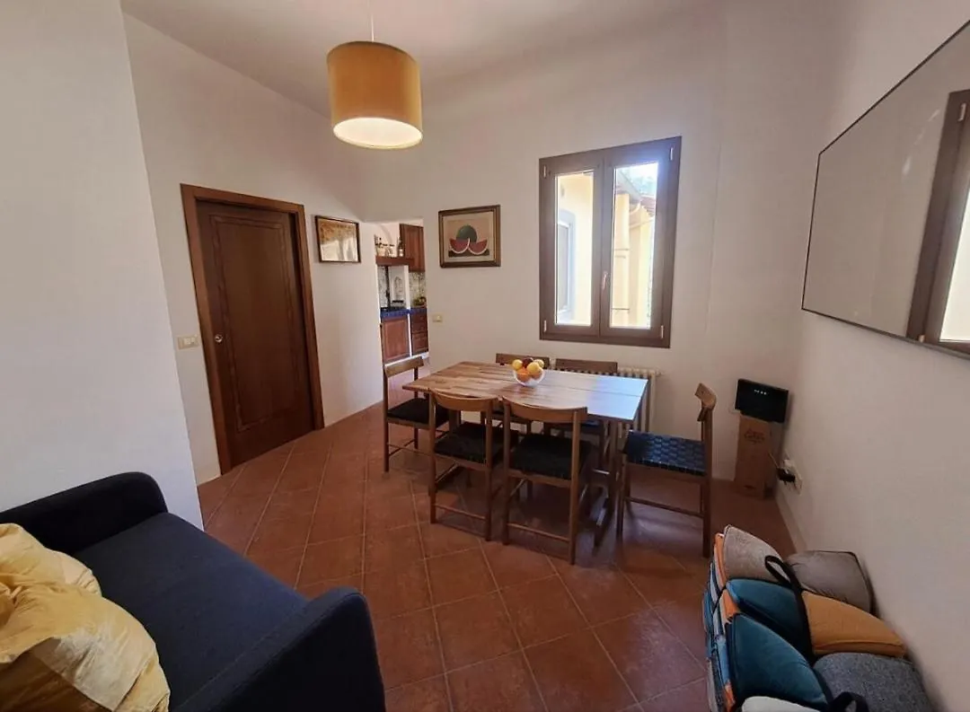 Leone Flat Apartment Florence 0*,  Italy